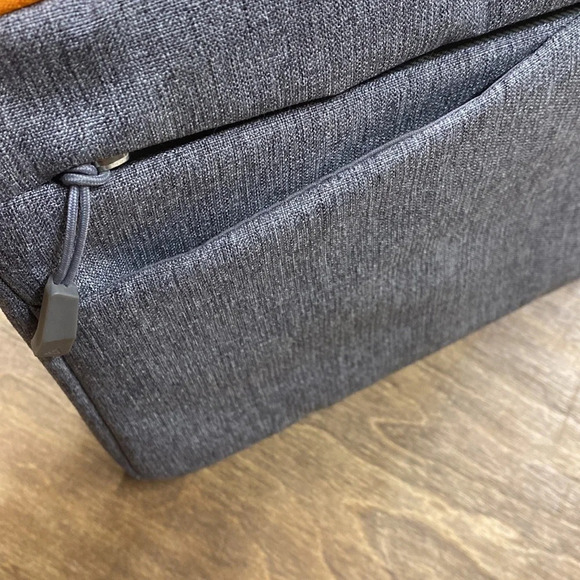 Tomtoc grey tablet sleeve case - Picture 11 of 13